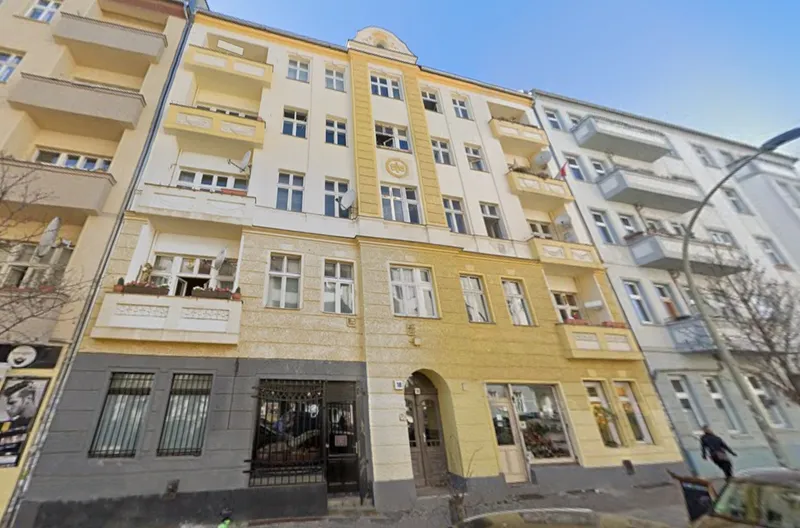 Ruhige 1-Zimmer-Wohnung im Seitenflügel im beliebten Szenebezirk in Berlin-Friedrichshain! — photo 1